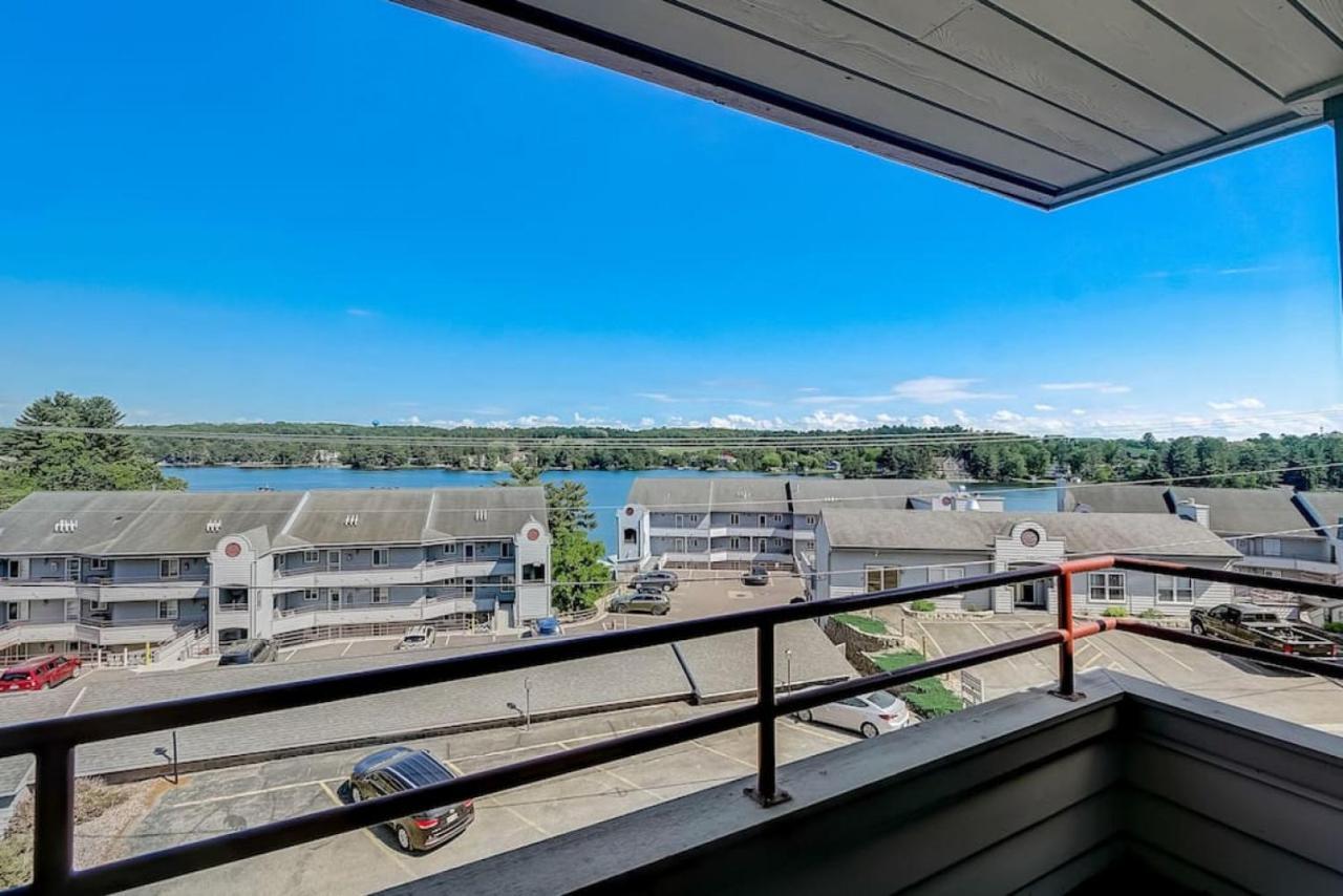 Brown Family Condo For Families Golf Trips And Girls Getaways Wisconsin Dells Exterior photo